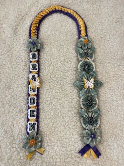 Graduation leis