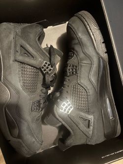 Jordan 4s Black Cat (Sz 11)