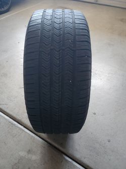 245 40 R19 Runs flat tire
