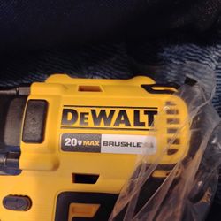 Dewalt Drill Set