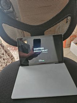 Samsung Galaxy Tab A7 w/ Cover