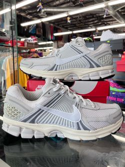Nike Zoom Vomero 5 Platinum Tint