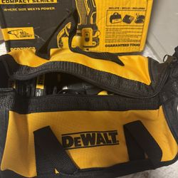 Dewalt ATOMIC™ 20V MAX* BRUSHLESS CORDLESS COMPACT 1/2 IN. HAMMER DRILL/DRIVER KIT