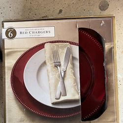 Holiday Plates/Chargers