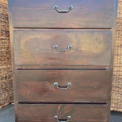 Solid Wood 4 Drawer Dresser