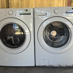 LG Front Load Washer & Gas Dryer Set - Great Condition!