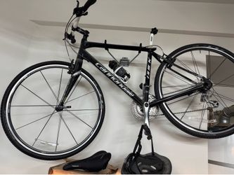 Cannondale Quick 2 Mtn. Hybrid bike