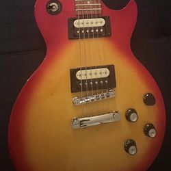 Selling This Guitar Got A Better One So Decide To Sell This. One Good Condition