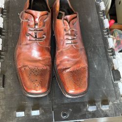 Men’s Shoes, 10.5