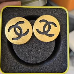 Chanel Earings 