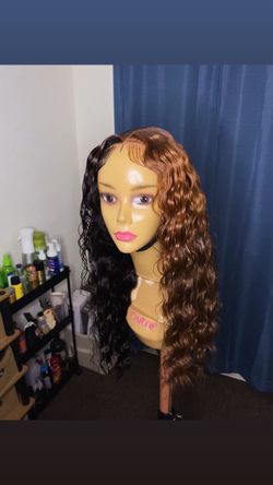 Glueless wig