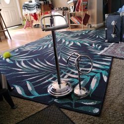 TP & W/Cloth Holders 