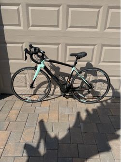 Felt ZW5 Full Carbon Road Bike – 50cm – Lightweight