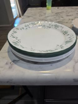 Corelle plates