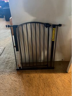 Baby gate