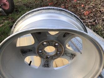 Rim for Ford Taurus 2002
