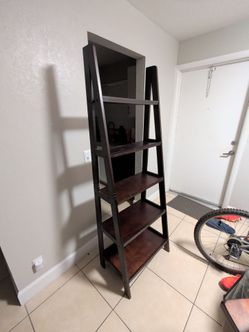 Shelf