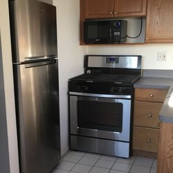 Stainless steel whirlpool Fridge 