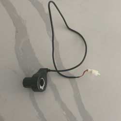 Half Twist Throttle 