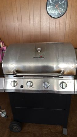 Gas Grill 4 burners + stove