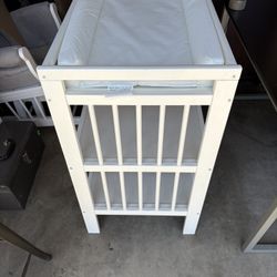 Changing Table