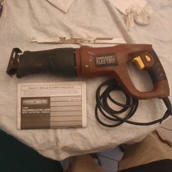 Chicago Electric Recipricating Saw. No. 65570. Works!