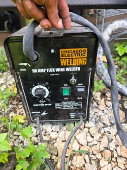 Chicago Electric Flux Welder 90 Amp