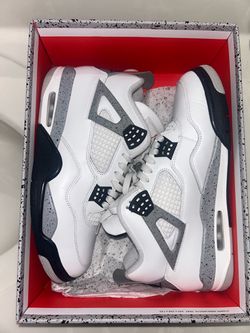 Air Jordan 4