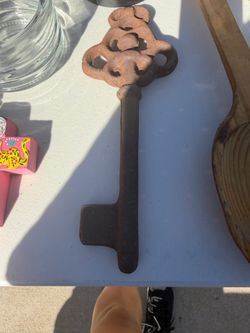 Skeleton Key Decor
