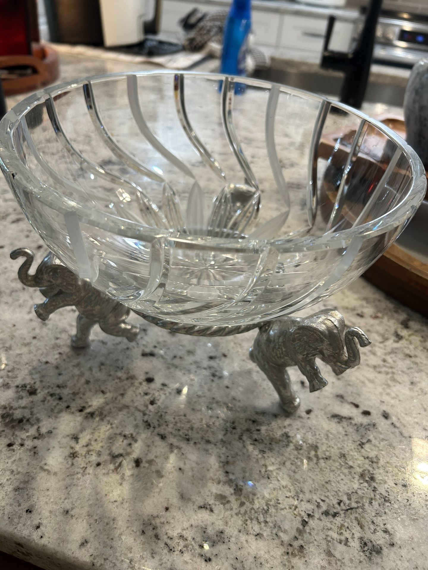 Arthur Court Crystal Rose Bowl Etched With Stand Limited Edition