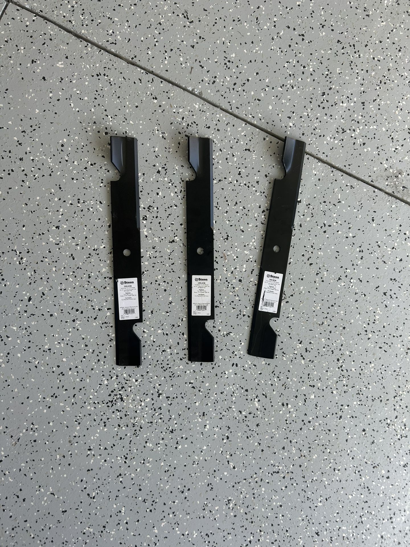 Lawnmower Blade