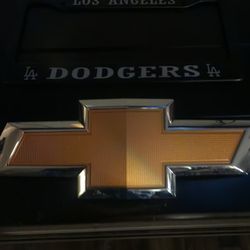 chevy emblem