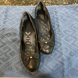 Cole Haan Black Leather Ladies Shoes, 7.5 Medium
