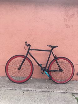 Fixie bike 57cm frame 700x25c tires good condition ready to ride