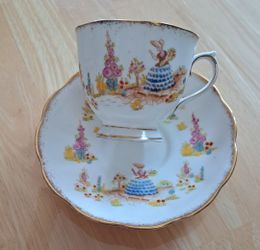 Dainty Dinah Royal Albert Cup & Saucer