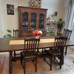 Solid Wood Dining Room table with chairs