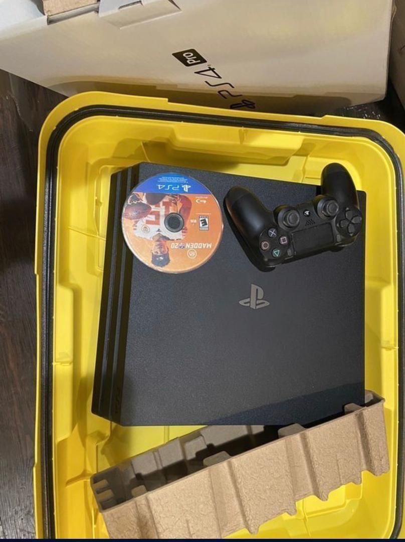 PlayStation 4 Pro 1tb Available For Sale