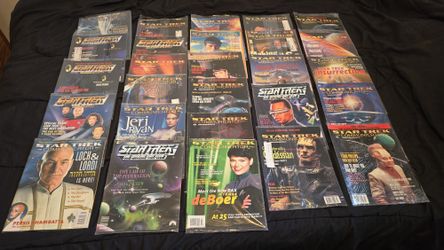 Star Trek Communicator Lot of 27 Vtg. Sci-fi Magazines