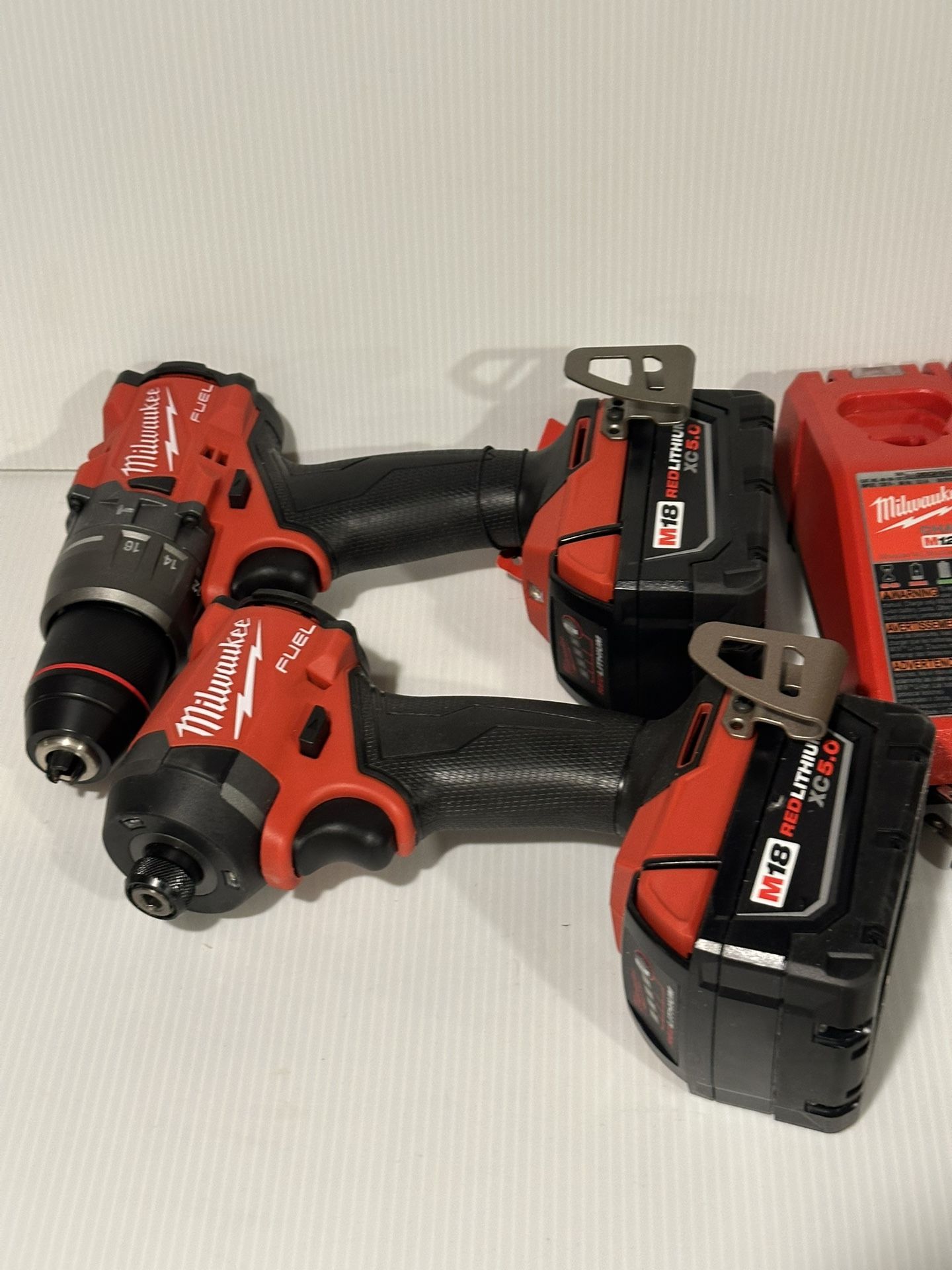 Milwaukee M18 Drill Set