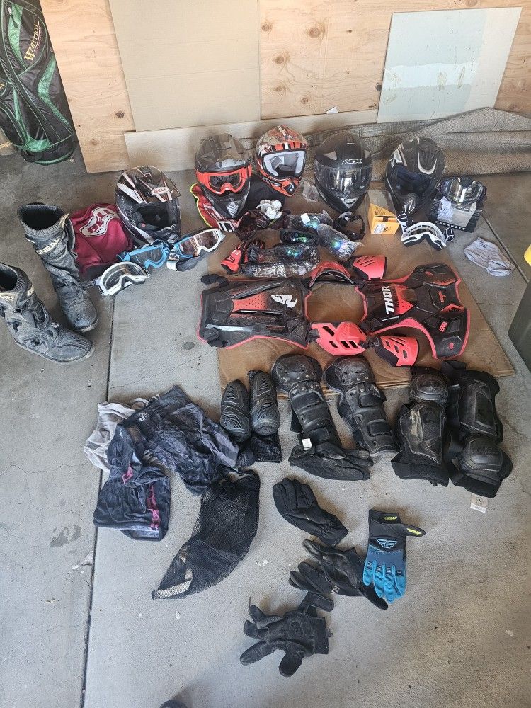 Motorcycle Off Road & Street Helmets, Off Road Gear,