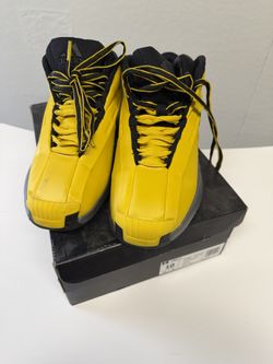 Adidas Sneakers