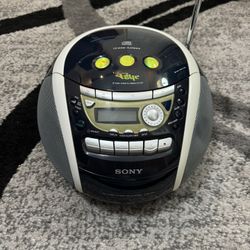 Vintage Sony PSYC CFD-E95 Radio CD Cassette Player boombox (No Remote)  Works