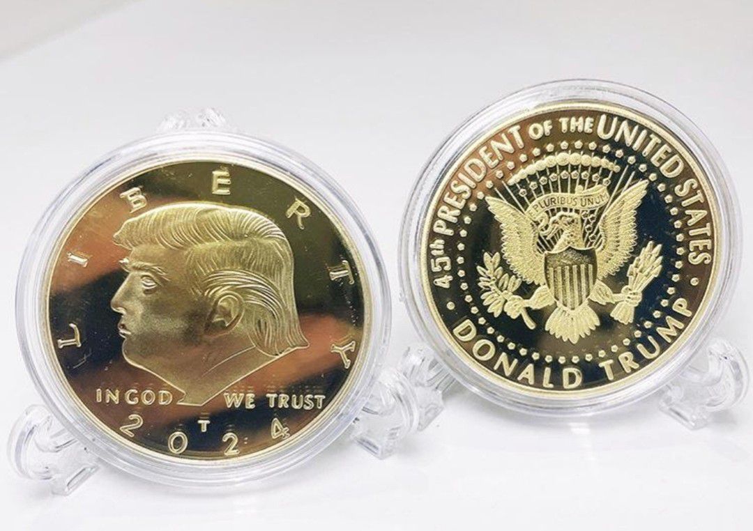 Gold Donald Trump President Coin 