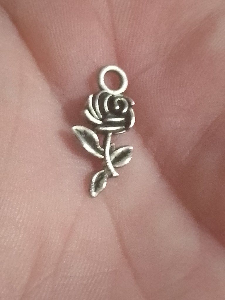 .925 Silver Rose Pendant