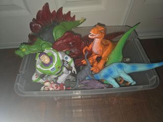 Caja con juguetes