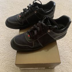 Gucci shoes size 10
