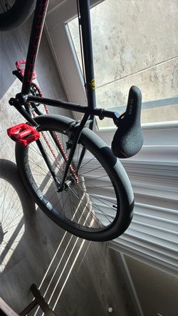 Gt pro proformer 29 in red and black