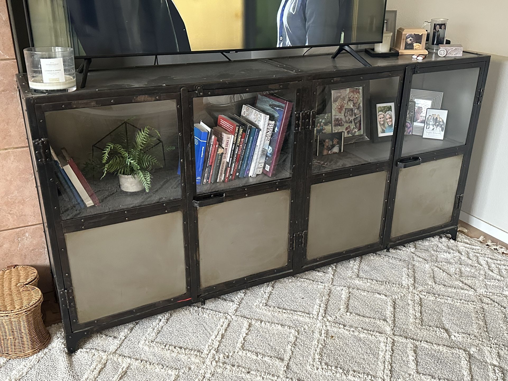 Restoration Hardware Rustic Iron Sideboard With Acrylic Windows Excellent Condition, Buffet Server, Entertainment Console, Console Table