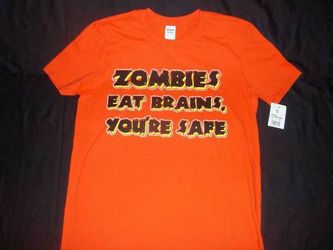 NWT Men's "Zombies Eat Brains, You're Safe" T-Shirt Medium