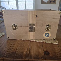 Vintage Doll Trunk 
